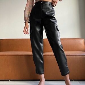 ARITZIA WILFRED FREE FAUX LEATHER MODERN CARGO PANTS WHIMSIGOTH GRUNGE BLACK 6